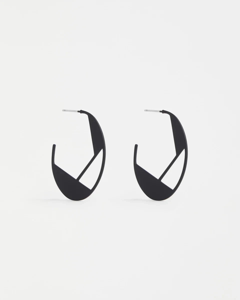 Nuri Hoop Earring