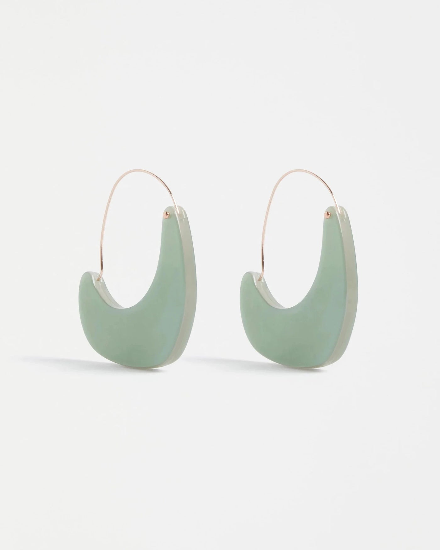 Neve Earring