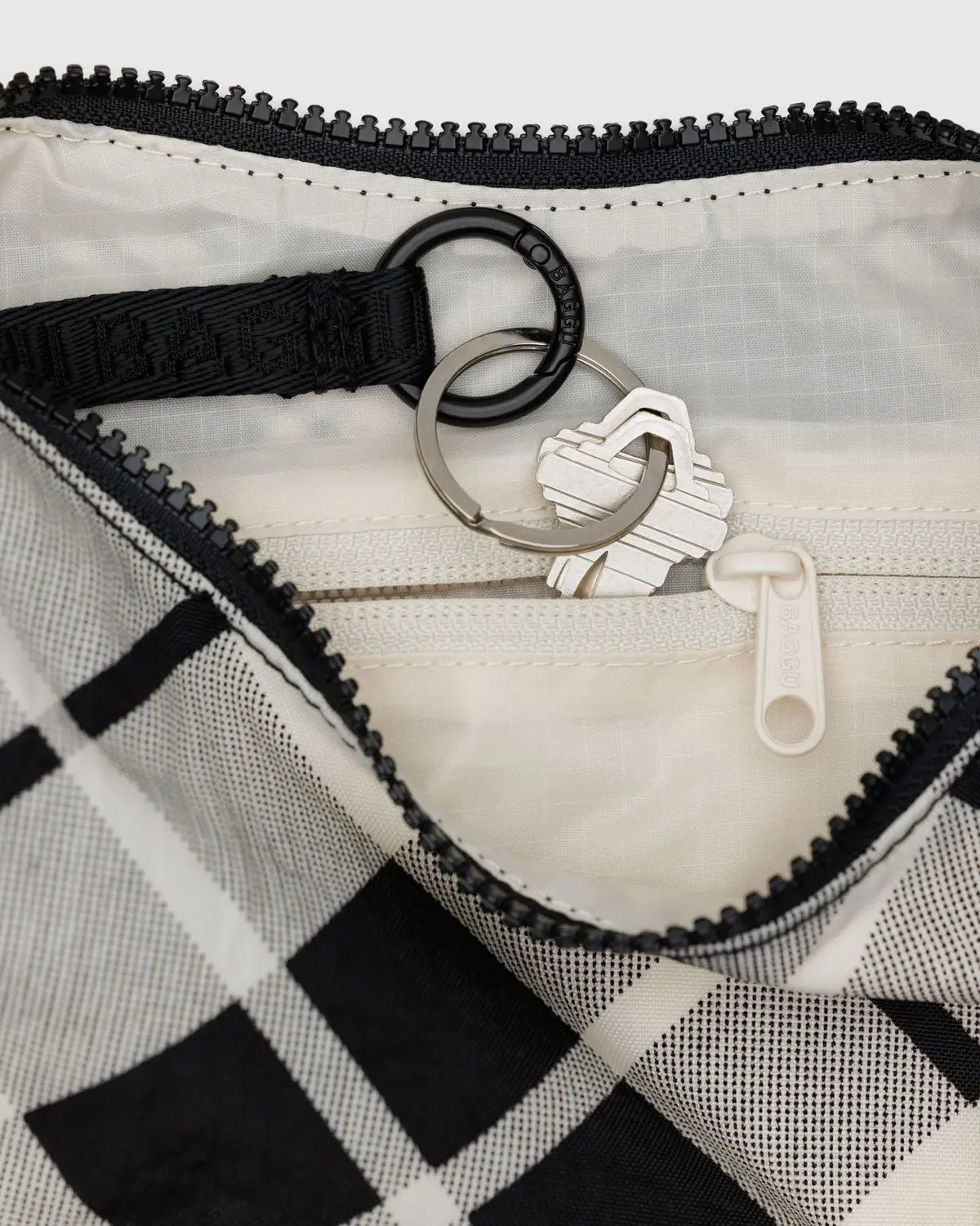 Baggu Small Crescent Bag