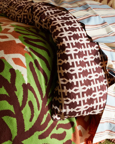 Amata Palm Knit Throw