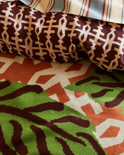 Amata Palm Knit Throw